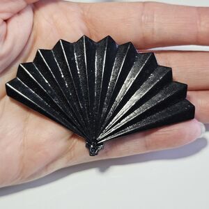Vintage Black Plastic Fan Pin Brooch